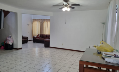 CASA EN VENTA  EN CASA REAL VALLARTA ZAPOPAN JALISCO.