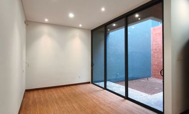 DIJUAL Rumah Baru Konsep mid century modern Telagabodas Semarang