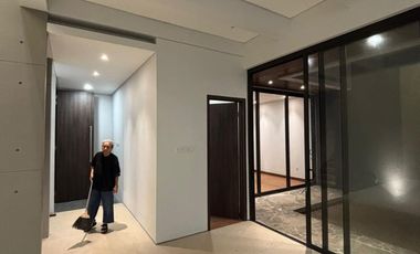 DIJUAL Rumah Baru Konsep mid century modern Telagabodas Semarang