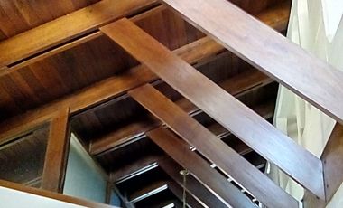 SE VENDE BELLISIMA CASA 5 DORM Y DEPENDENCIAS EN GRANJA DE FUNES - CORDOBA