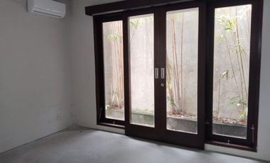 Villa 2 Lantai Area Jimbaran