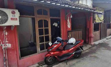 jual rumah siap huni blk uns jebres surakarta, hrg 400.000.000