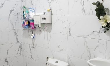 DIJUAL RUMAH CLUSTER 2 LANTAI SIAP HUNI DI SOLO DEKAT LUWES PALUR