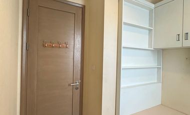 for rent 3 Bedroom full furnish taman anggrek residence