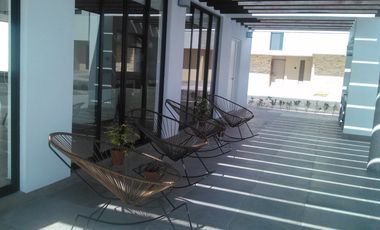 Casa en Reta En El Refugio Condominio Alanna