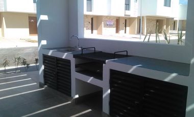 Casa en Reta En El Refugio Condominio Alanna