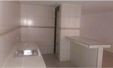 OFERTA HERMOSA CASA EN VENTA EN APODACA OPRTUNIDAD ÚNICA 2 PLANTAS, 3 RECÁMAARS. TODA EMODELADA