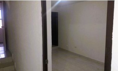 OFERTA HERMOSA CASA EN VENTA EN APODACA OPRTUNIDAD ÚNICA 2 PLANTAS, 3 RECÁMAARS. TODA EMODELADA