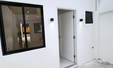 2BR TOWNHOUSE FOR SALE IN SOLDIERS HILLS SUBDIVISION @ 4,350,000 only! RFO and BRAND NEW!