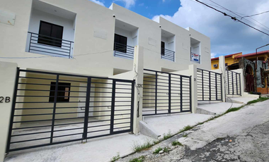 2BR TOWNHOUSE FOR SALE IN SOLDIERS HILLS SUBDIVISION @ 4,350,000 only! RFO and BRAND NEW!