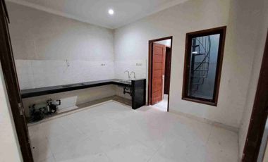 Rumah tengah kota lokasi strategis dekat Jenderal Sudirman