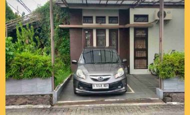 dijual urgent rumah termurah di bawah harga di mekarwangi kota Bandung 2.2 miliar