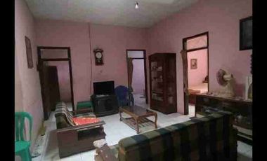 DIJUAL RUMAH LOKASI STRATEGIS DI TENGAH KOTA TASIKMALAYA