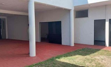 Tonala Casa de 3 niveles con roof garden