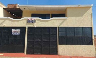 Tonala Casa de 3 niveles con roof garden