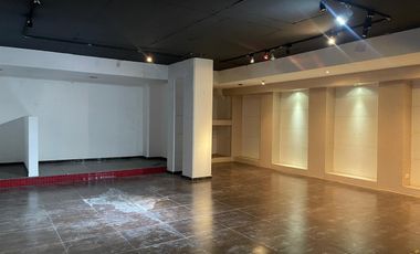 LOCAL COMERCIAL SECTOR PASEO TAMARUGO