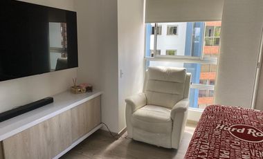 ARRIENDO APARTAMENTO CABECERA