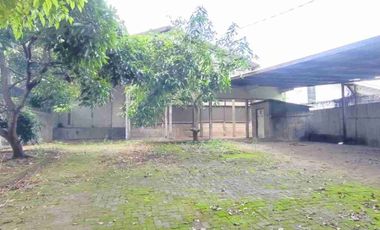 Gudang di Jalan Raya Karangrejo Banyumanik Semarang Selatan