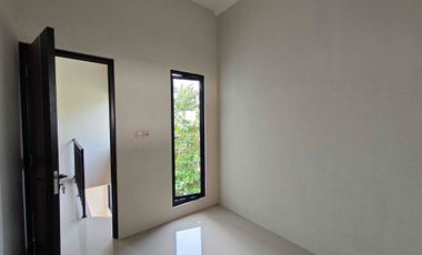 Rumah cantik minimalis modern Kebumen