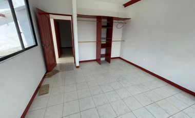 SAUCES 9 VENDO PRECIOSA CASA DOS PLANTAS, RENTERA, DOS DEPARTAMENTOS, EXCELENTE UBICACION POR MERCADO SAUCES 9. OPORTUNIDAD