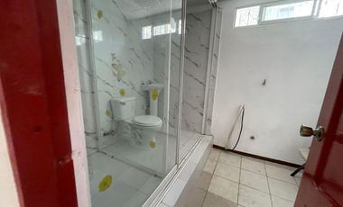 SAUCES 9 VENDO PRECIOSA CASA DOS PLANTAS, RENTERA, DOS DEPARTAMENTOS, EXCELENTE UBICACION POR MERCADO SAUCES 9. OPORTUNIDAD