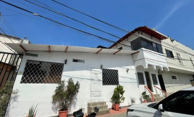 SAUCES 9 VENDO PRECIOSA CASA DOS PLANTAS, RENTERA, DOS DEPARTAMENTOS, EXCELENTE UBICACION POR MERCADO SAUCES 9. OPORTUNIDAD