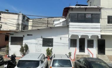 SAUCES 9 VENDO PRECIOSA CASA DOS PLANTAS, RENTERA, DOS DEPARTAMENTOS, EXCELENTE UBICACION POR MERCADO SAUCES 9. OPORTUNIDAD