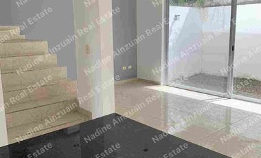 SE VENDE CASA EN RESIDENCIAL ARBOLADA BY CUMBRES CANCÚN. 3 RECÁMARAS, AMEBIDADES, SEGURIDAD 24 HORAS.