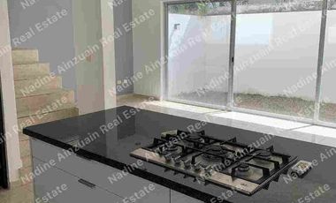 SE VENDE CASA EN RESIDENCIAL ARBOLADA BY CUMBRES CANCÚN. 3 RECÁMARAS, AMEBIDADES, SEGURIDAD 24 HORAS.