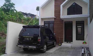 dijual Rumah baru pinggir jalan masuk mobil lok strategis bebas banjir pusat kota lembah cipageran asri cimahi utara
