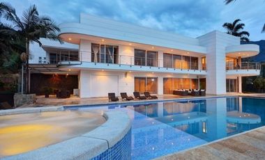 ALQUILO FINCA EN COPACABANA LA MERCED INFORMES AL3007926389 LLAMANOS.