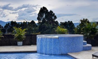 ALQUILO FINCA EN COPACABANA LA MERCED INFORMES AL3007926389 LLAMANOS.