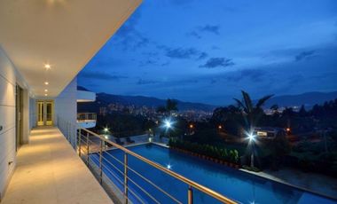 ALQUILO FINCA EN COPACABANA LA MERCED INFORMES AL3007926389 LLAMANOS.