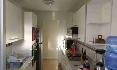🏠🌟 ¡Increíble oportunidad en Quillota! 🌟 Te presentamos una encantadora casa en esquina ubicada en Villa Manantiales - Sendero Quillota. 🏡