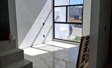 Casa en renta en Senderos de Monteverde – Coto 5, Las Montañas