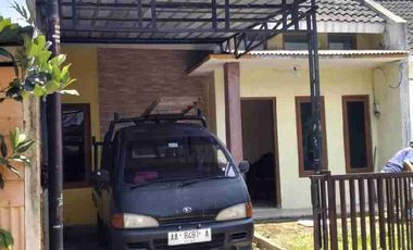 READY RUMAH SIAP HUNI STRATEGIS DEKAT BANGJO TANJUNG MERTOYUDAN