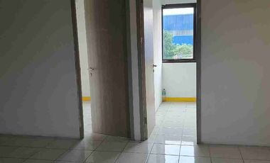 DISEWAKAN CEPAT GUDANG 3 LANTAI AKSES TOL DAN CONTAINER 40FT DI BATU CEPER TANGERANG