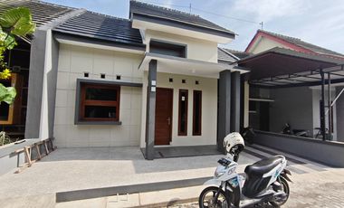 RUMAH CLUSTER NYAMAN TEPI MANGESTI RAYA GENTAN