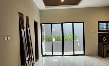 RUMAH CLUSTER NYAMAN TEPI MANGESTI RAYA GENTAN