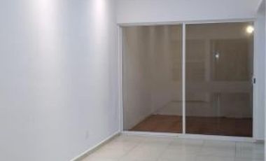 RENTA DE CASA DE UNA PISO EN CORREGIDORA QRO. FRACCIONAMIENTO CON VIGILANCIA Y AMENIDADES