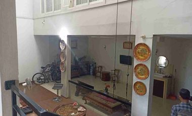 Dijual rumah mewah di samping Istana Gubernur Sumsel Palembang