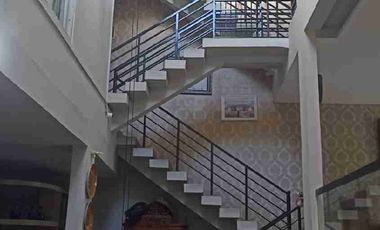 Dijual rumah mewah di samping Istana Gubernur Sumsel Palembang