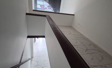 Local Comercial en Alquiler en Vernaza Norte, Avenida Principal, 1 Baño, Norte de Guayaquil.