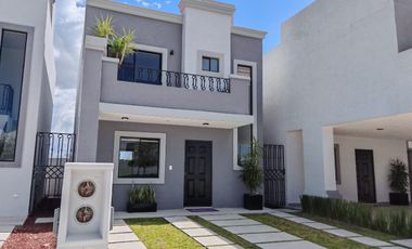 EN VENTA CASA CON GRAN VENTANAL DE 3 HABITACIONES EN PACHUCA