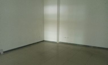 Local Comercial de alquiler en ave Víctor Emilio Estrada, 536 m2, 1 parqueo