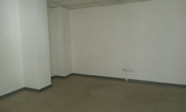 Local Comercial de alquiler en ave Víctor Emilio Estrada, 536 m2, 1 parqueo