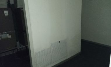 Local Comercial de alquiler en ave Víctor Emilio Estrada, 536 m2, 1 parqueo