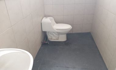 Local Comercial de alquiler en ave Víctor Emilio Estrada, 536 m2, 1 parqueo