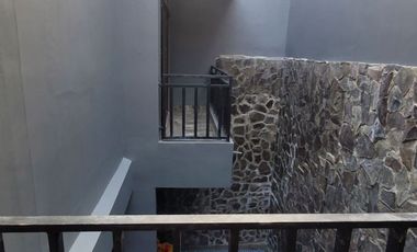 Dijual Rumah Siap Huni Full Furnish Berlokasi Strategis Harga Masih Bisa Nego!!