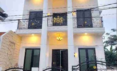 Di sewakan istana Pilatus, per tahun, 2,5 lantai